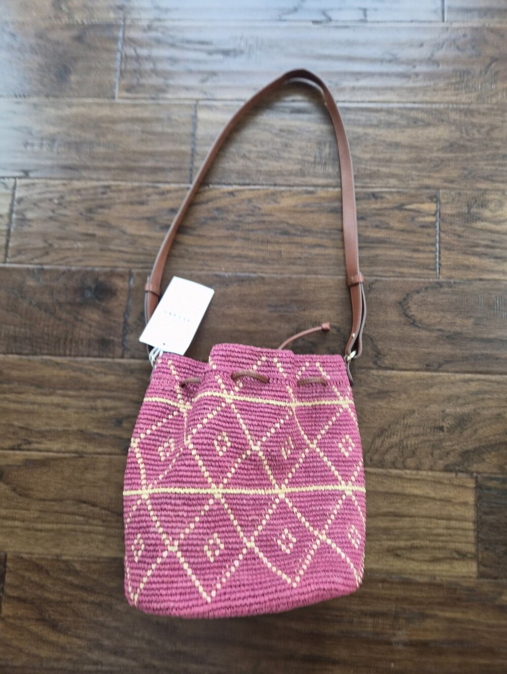 * NWT* [Sezane] Farrow Bucket Bag In Bougainvillia, Raffia - Picture 3 of 16